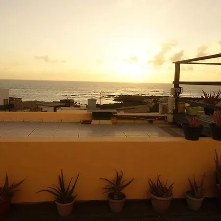 Hotel Soul Surfer 2*